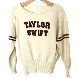 Taylor Swift Red Taylors Version Knit Sweater Large RARE